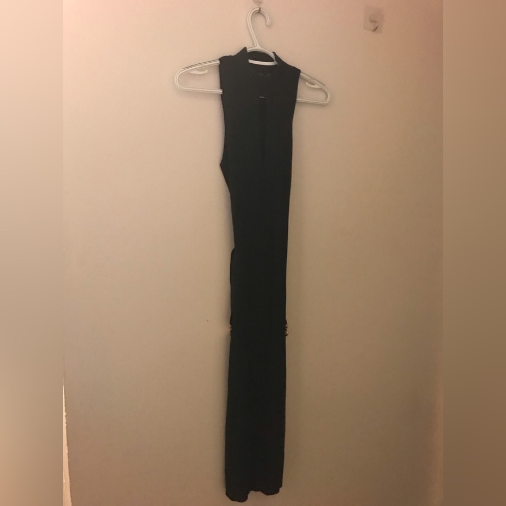 *3 for 25 Bundle and Save.Iris Classic Black Sleeveless Dress
